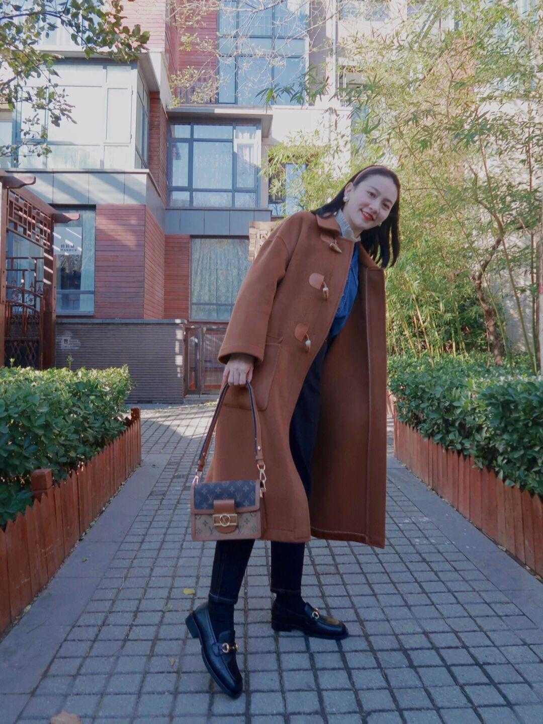 喇叭型|40+的冬天,也可以又美又飒,被这些穿搭圈粉了,减龄又保暖
