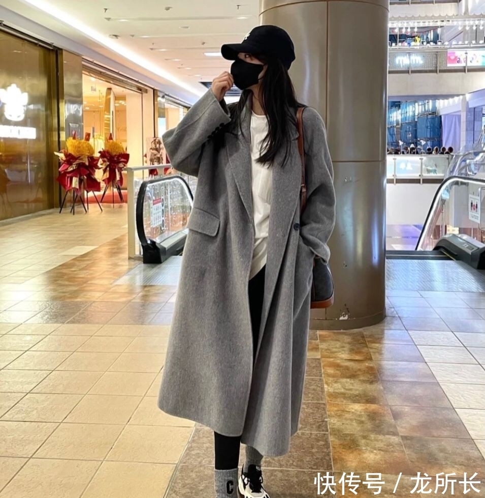 阔腿裤 女人哪怕没有减肥压力,大衣下面也别总配阔腿裤,这样搭更显瘦