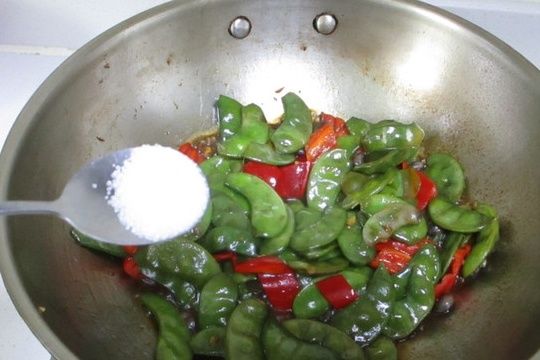 蔬菜中的补钙冠军,钙是鸡肉6倍,比牛奶好吸收,秋天多给孩子吃