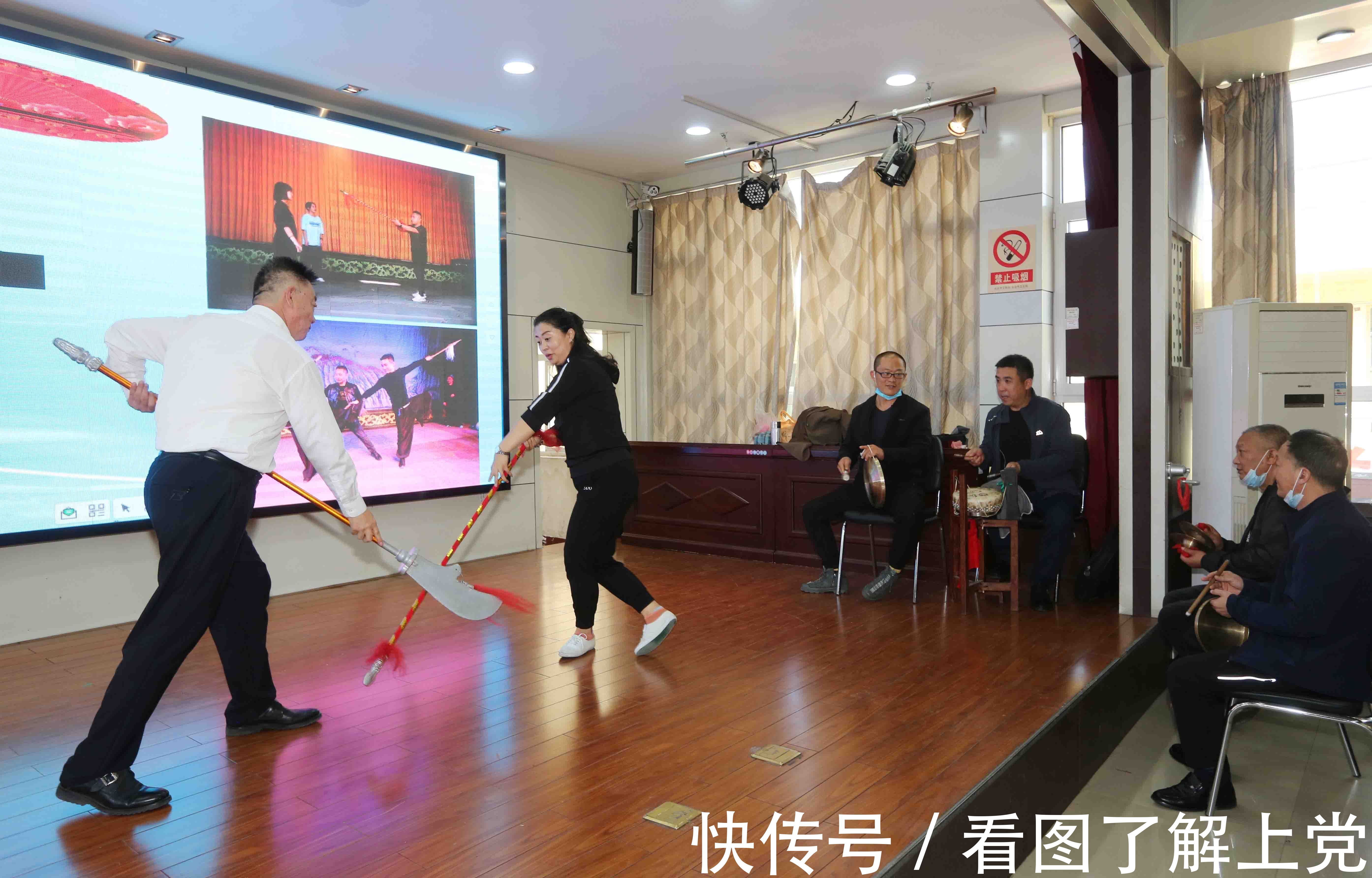 实验小学!【戏曲进校园·非遗在传承】走进长治市实验小学