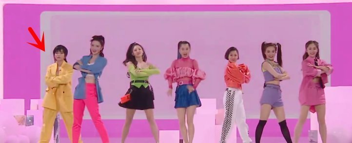 杜华|许飞首轮被淘汰,杜华当初提醒她跟张雨绮换组不无道理