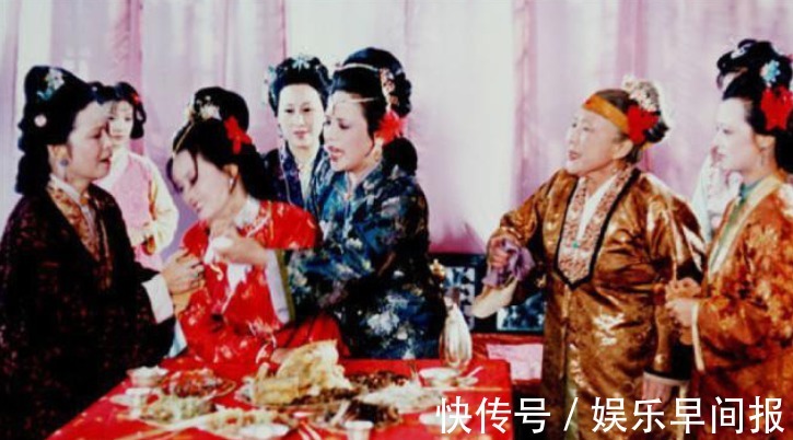 荣国府|邢夫人这话只有6个字,却骂了荣国府上下三代媳妇,说尽心中不满