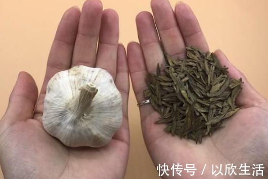 长虫|夏季，面粉经常发霉长虫怎么办学会这2招，放再久都不会生虫！