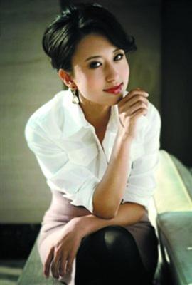 “著名”節(jié)目女主持,出名后嫁大“20歲”老公,兩人站一起像父女