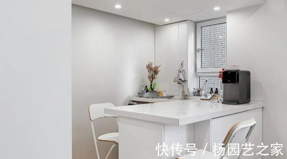 收纳|这套38㎡公寓火了,全屋简约朴素,却藏不住骨子里的设计感!