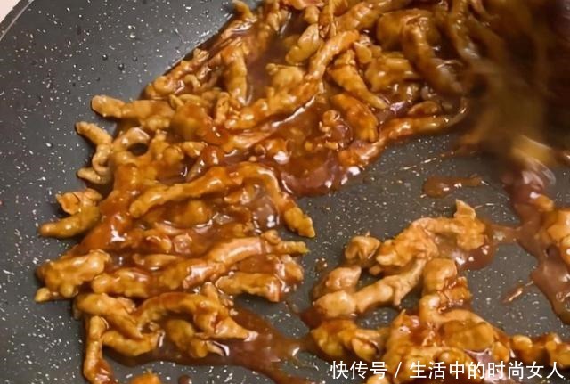 炒肉丝时,这1个小窍门掌握好,不管炒啥肉都香,又嫩又滑还入味