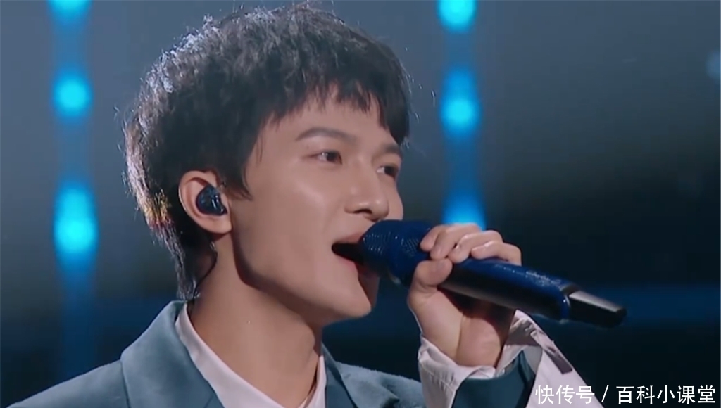 华彩少年参差不齐,黄子韬给出35分,王一博还挺客气