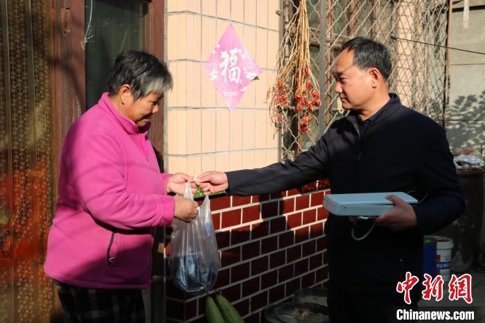 王胜利|河北任丘一医生坚持为患者上门行医送药33载