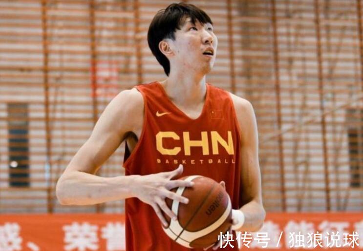cb凤凰主帅看不上周琦!CBA或迎前火箭一哥加盟,球迷欢呼声一片