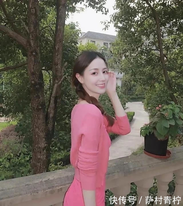 服饰 红色服饰穿搭 尽显热情奔放之美