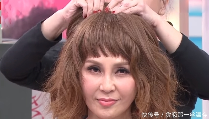 阿姨|50岁阿姨剪了一个刘海直接年轻30岁,看完阿姨们都排队去剪了