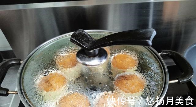 低筋面粉|教你3种发糕的做法,不用揉面,蓬松宣软,真好吃!