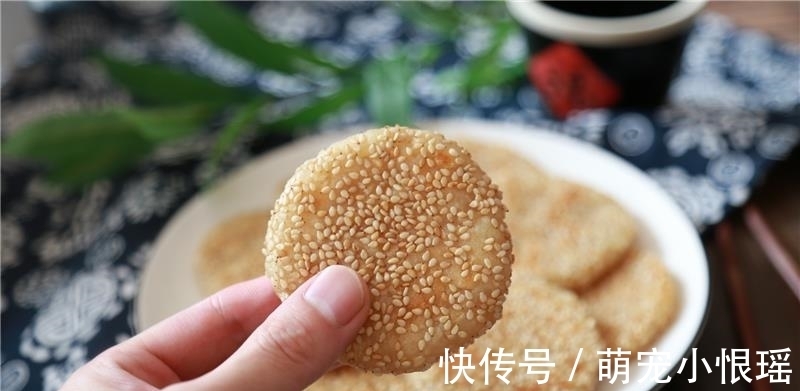 跟着我一起|最通便的水果不是香蕉而是它,便秘要多吃,排出黑臭宿便一身轻