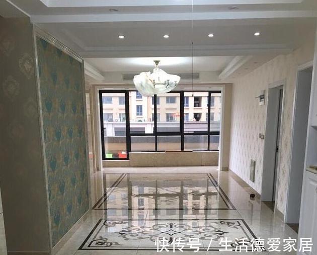 灯暖|朋友18万装修新房,家具进场就等入住了,头次见窗帘这么挂的