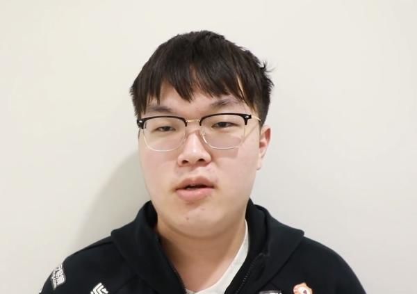 张嘉文|张嘉文要挑战sofm比刷野竞速？SN首秀效果拉满：神仙打架