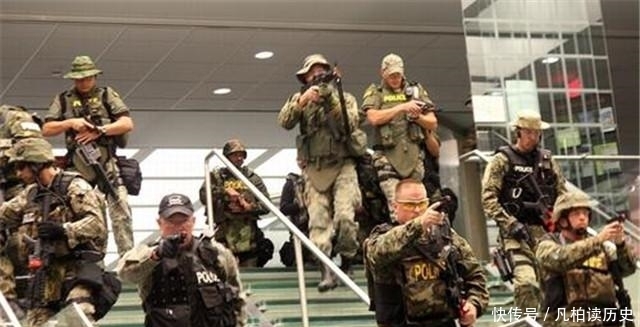 悍匪|美国悍匪“双枪”传奇:孤身火拼300警察2小时,子弹耗尽无奈被抓