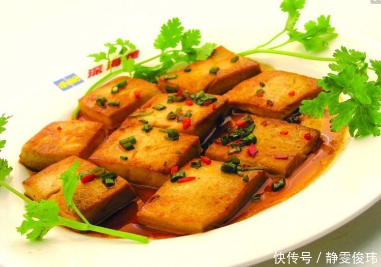 煎豆腐时,万万不可直接下锅!多加1步,豆腐不碎不粘锅