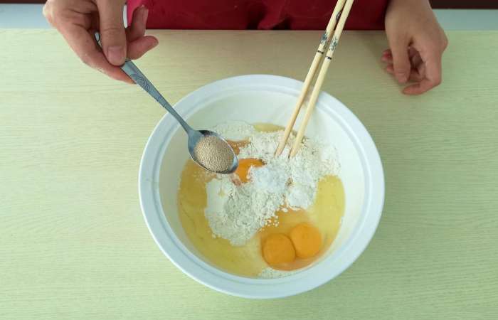 不用烤箱,教你在家做豆沙小面包,松软香甜零添加,越吃越香