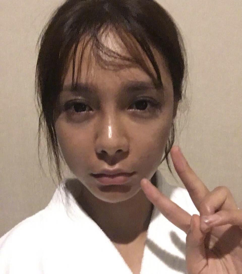 脱口秀|《吐槽大会》决定了国内脱口秀的上限,而《听姐说》则决定了下限