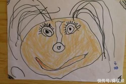 作业|幼儿园老师留下作业，让孩子画妈妈，收上来后第一张就忍不住笑喷