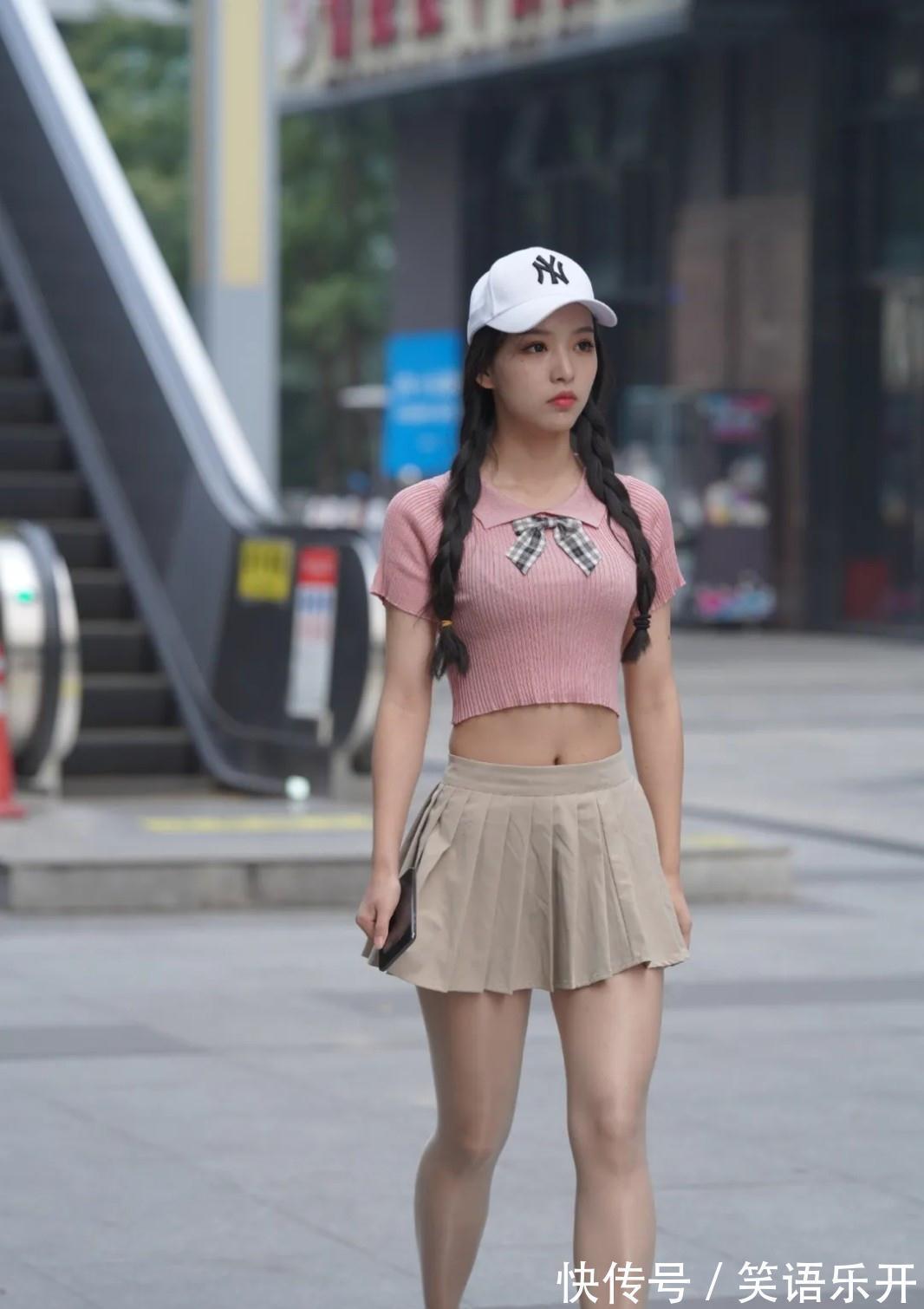穿搭 唯美动人的清爽穿搭,简单休闲青春可人,优雅大方两不误