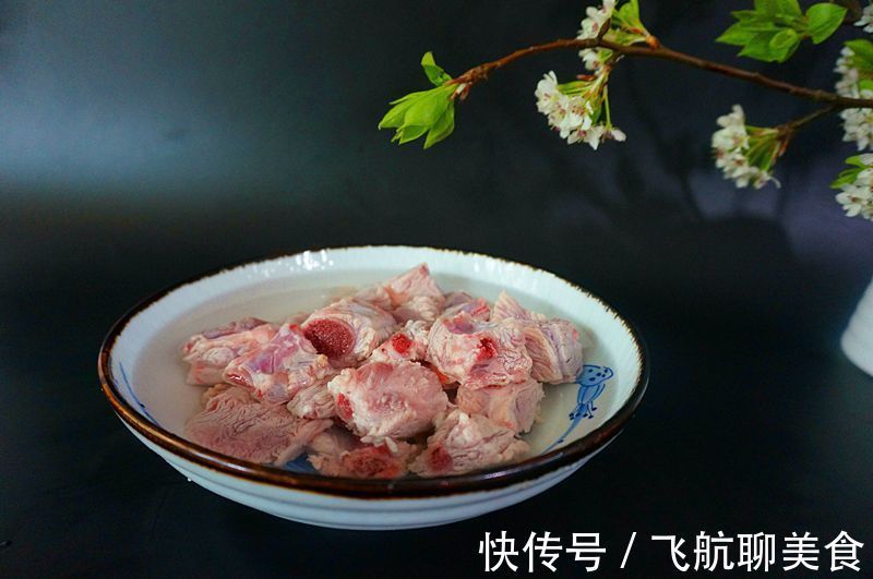 入味|排骨这么做味道完全不同，香辣入味，隔壁家的小孩儿都馋哭了