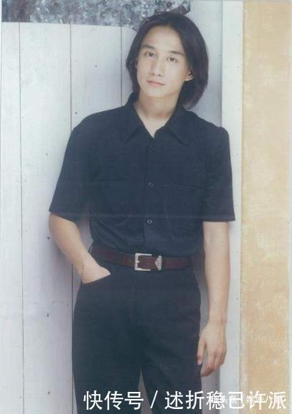 为什么说娱乐圈宁愿得罪谁,也别得罪黄磊看他的朋友圈就明白了