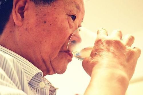 中老年人|45岁男子，为何经常锻炼，疾病却没少？直言：运动细节出了问题