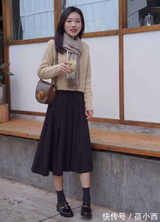 搭配 你是什么身材,就穿什么裙子,这3条半身裙快入手,搭遍所有上装