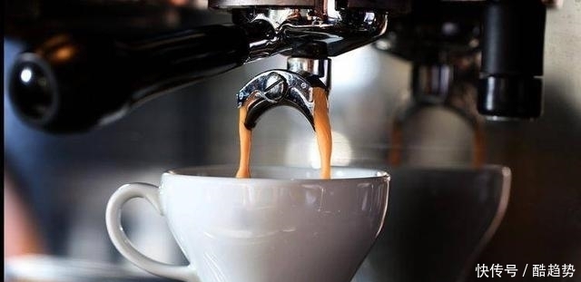 面部ps？有了它，痘印花脸都救活了，保湿度更无可挑剔