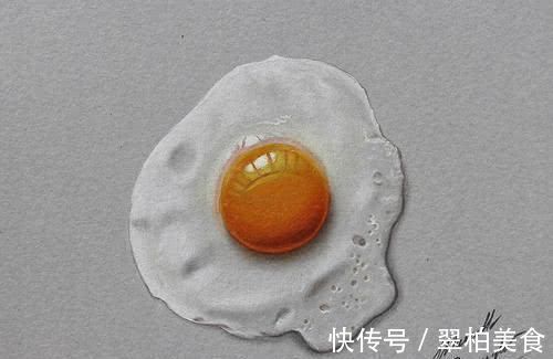 大叔!大叔用彩铅画煎蛋,太逼真被质疑造假,晒出视频后,专家安静了