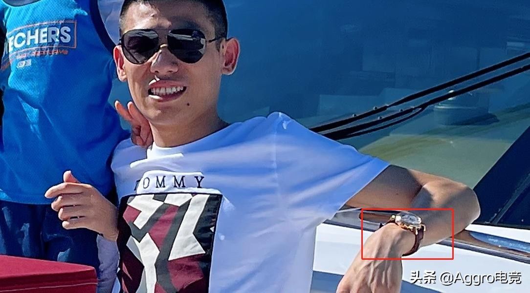 百达翡丽|退播后旭旭宝宝开始享受生活？开游艇住奢华酒店，手表价值23万