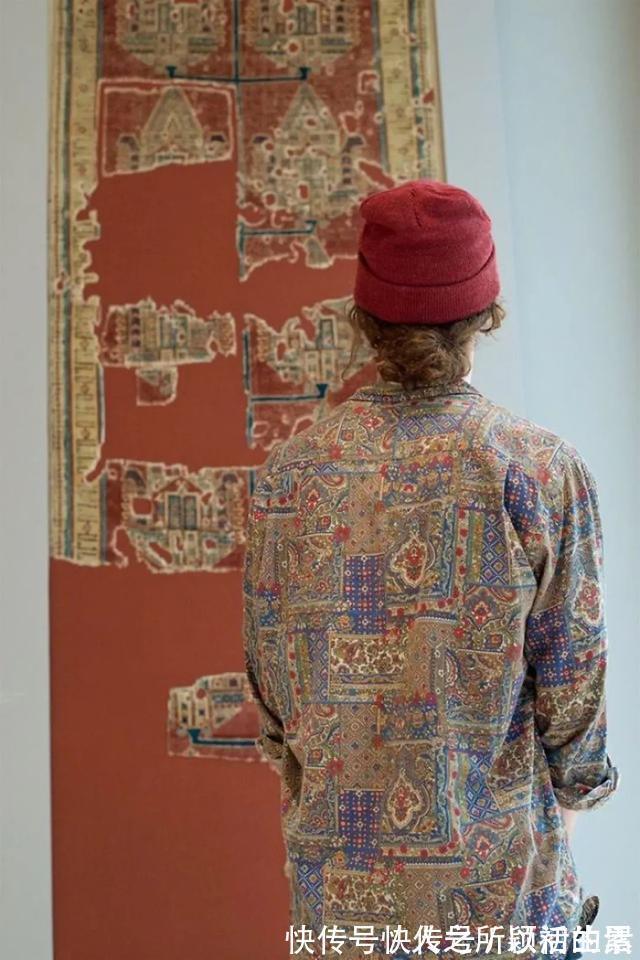 名画@和名画“撞衫”是一种怎样的体验?他花2年专拍艺术界最美的意外