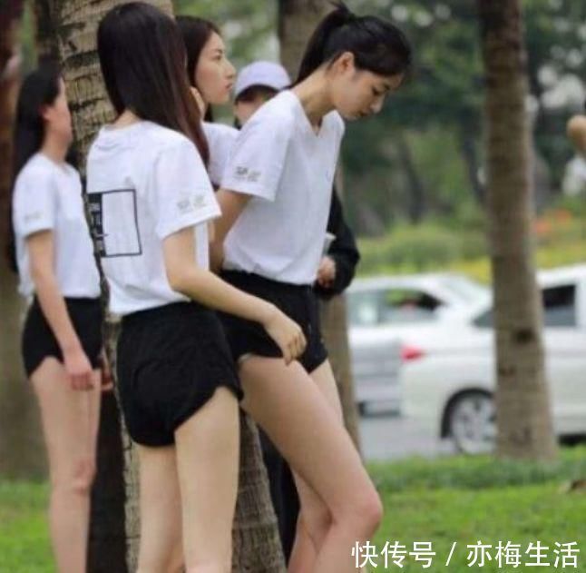 身高|女孩子“停止长高”的3信号,若你全收到,身高8成已“定格”!