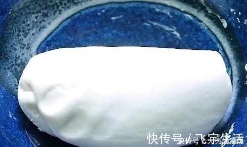 想吃麻团不用买,1碗糯米粉就能做,个个金黄酥脆,好吃停不下来