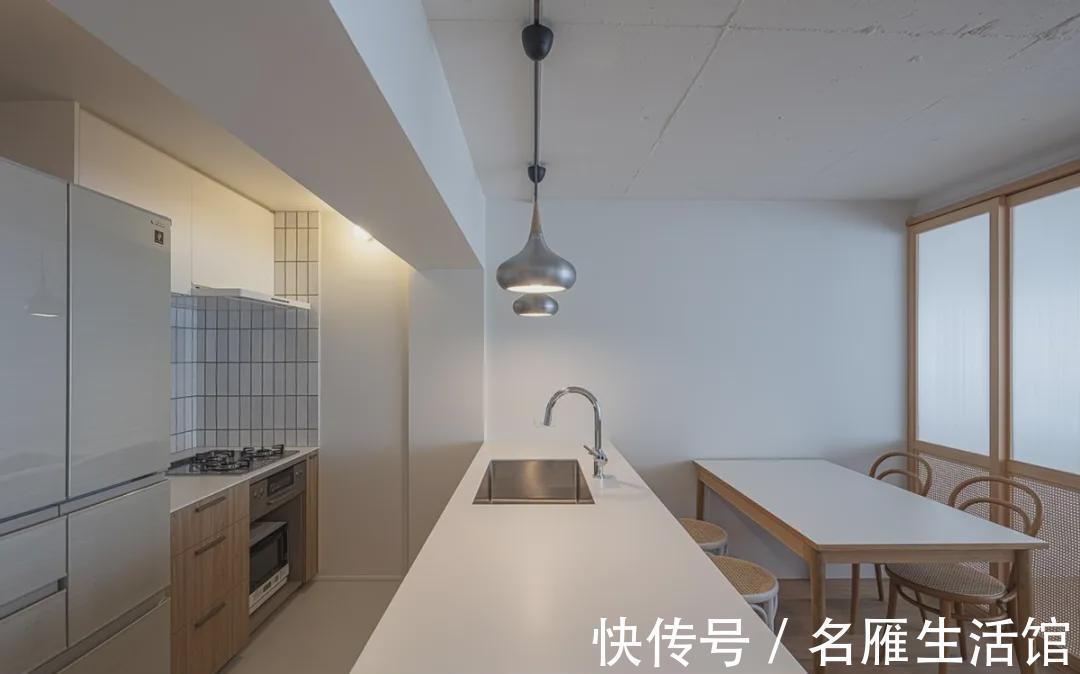 折叠门|82㎡都是智慧,拆除全屋隔墙,吊轨门切割空间,多出来5㎡储藏室