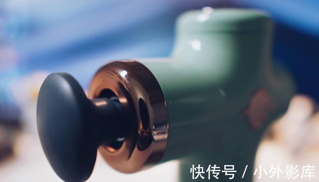 筋膜枪|颜值与实力并存野小兽MG11筋膜枪使用体验!