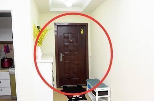 复合门|交房时原有的入户门需要拆掉吗拆开一看，才发现太坑了