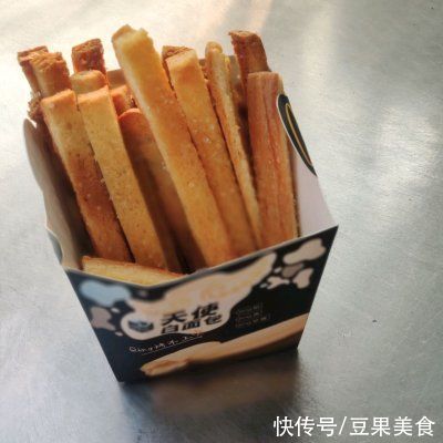 蜂蜜|开胃解腻#我为奥运出食力#黄金吐司条,一盘可不够