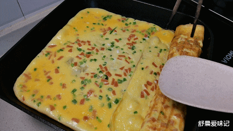 早餐|鸡蛋别只煮着吃,做营养好看的鸡蛋卷,一卷一切,从此早餐不用愁