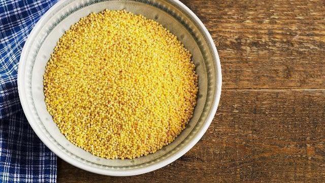 美容养颜|女人不想老太快，多吃些天然“玻尿酸”，滋养卵巢，不做黄脸婆