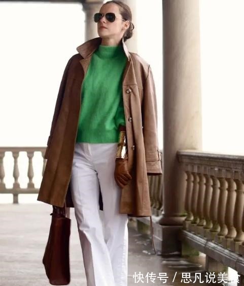 长筒裤 女人过40尽量别穿“一身黑”,瞧瞧马伊琍“大地色”搭配,太洋气