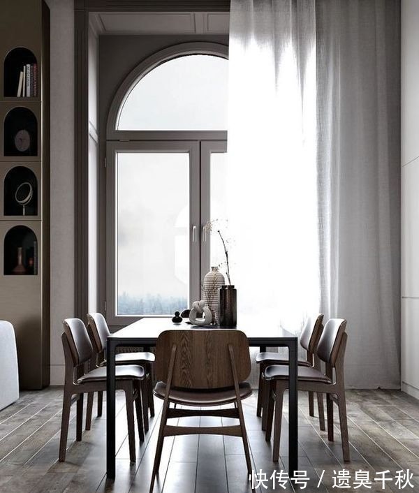 单身公寓|外国小伙的93㎡单身公寓,全屋轻奢风,卧室纱帘让网友吵翻了天