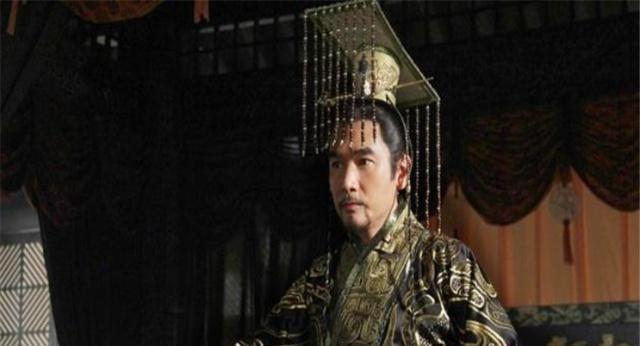 功高盖主|他功高盖主,一生杀了六个皇帝,建立南朝刘宋王朝,成为开国皇帝