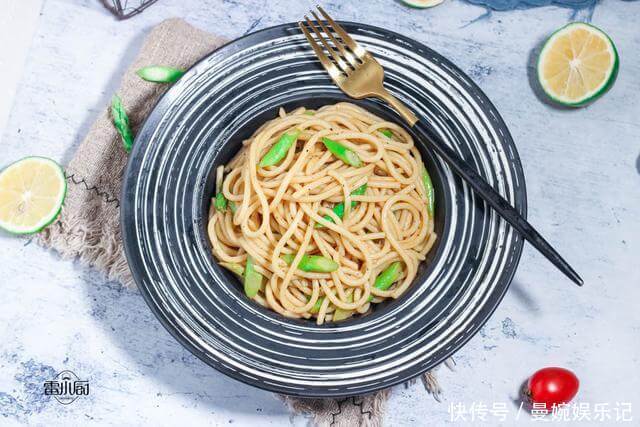 意大利面|晚上这样吃,零负担,吃着吃着就瘦了