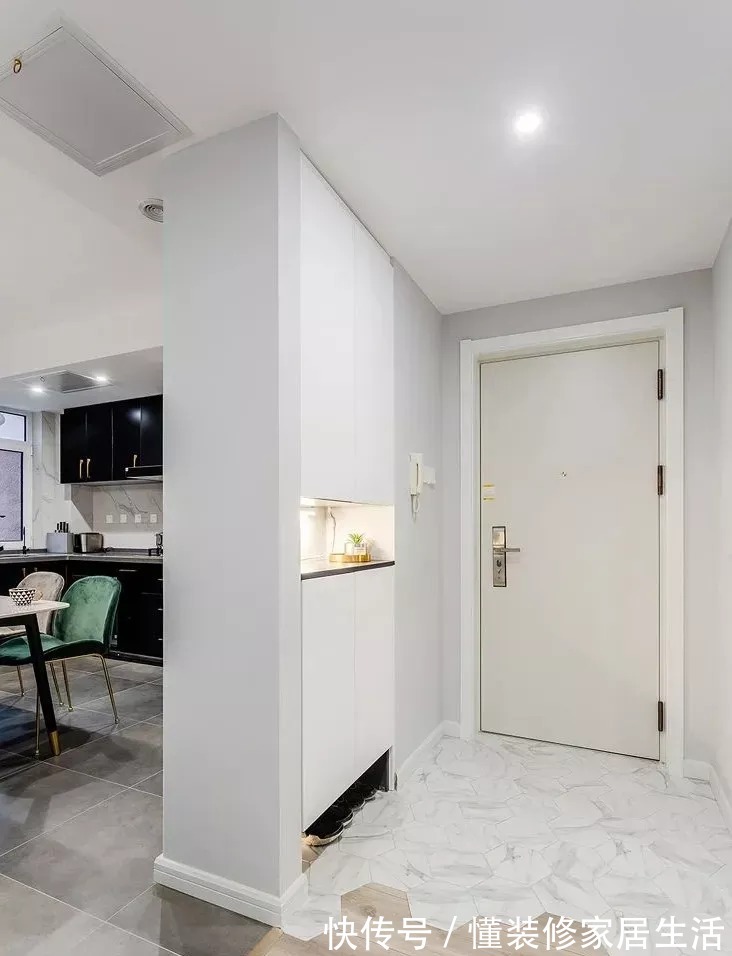 玄关柜|玄关只放鞋柜?落伍了!2022年流行这样设计