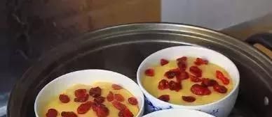 美味|玉米面我就喜欢这样吃,松软蓬松不粘牙,早餐吃它比面包美味