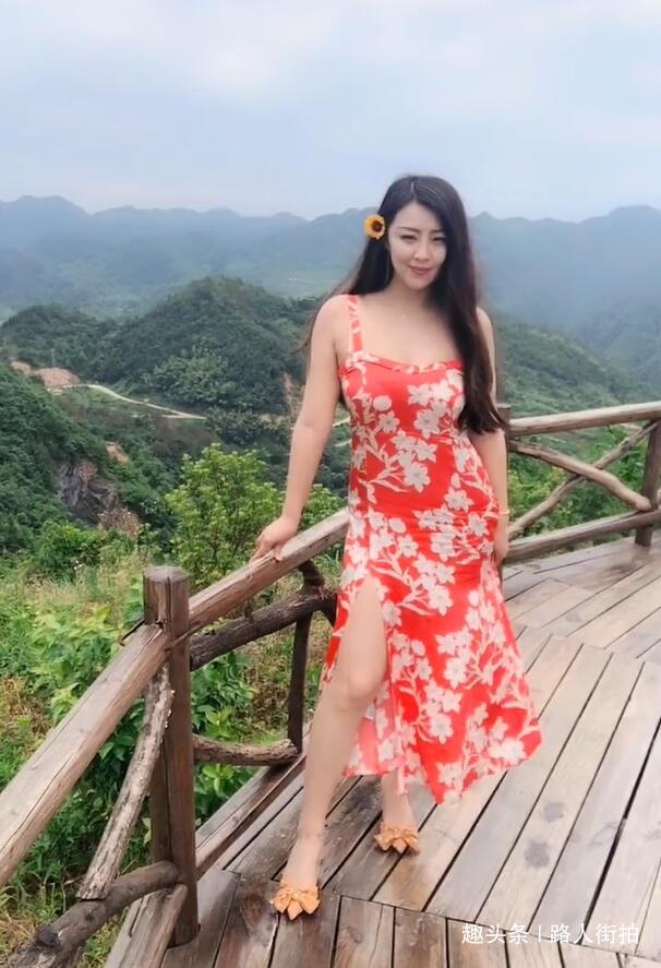 微胖 拥有女神的身材,穿上休闲风格,也能魅力十足!
