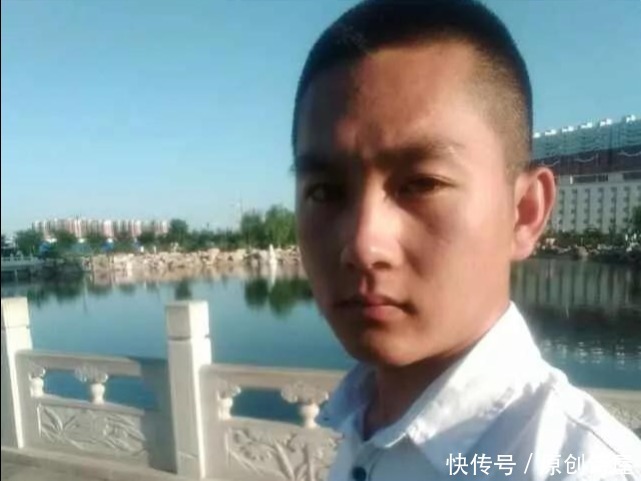 何拦伟的诗|名家推荐| 何拦伟