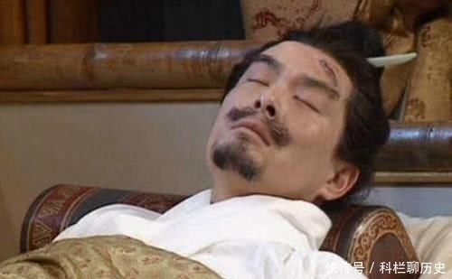 东吴|东吴三次拥立皇帝,一次皇帝死,一次群臣死